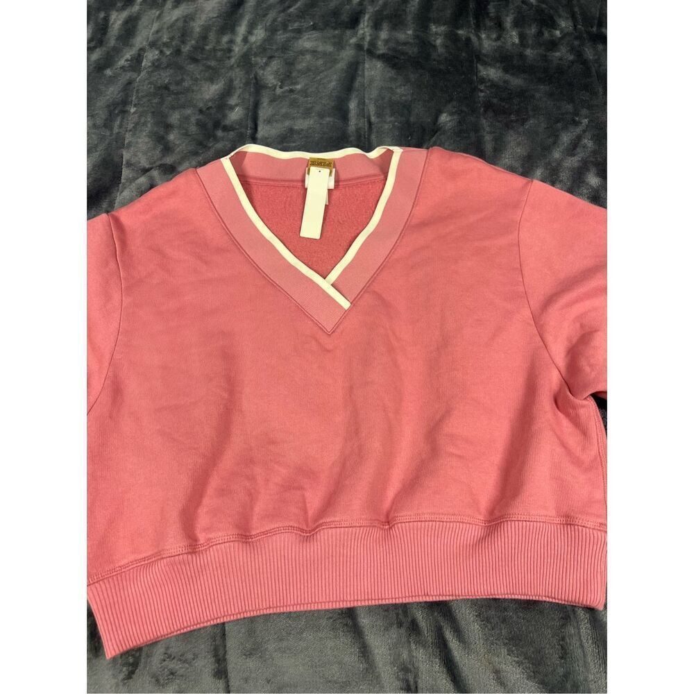 Victoria’s Secret women’s‎ cropped sweatshirt size S (NWT)